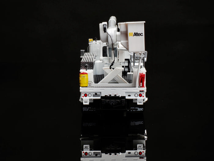 1:32 Kenworth T380 with Altec AA55 Aerial Service Truck - White Truck/White Body, 71100