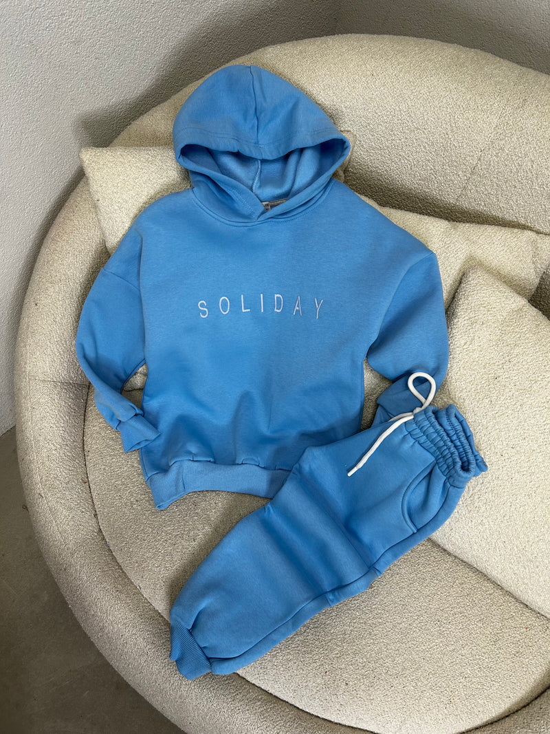 KOSTUM ME HOODIE DHE TUTA