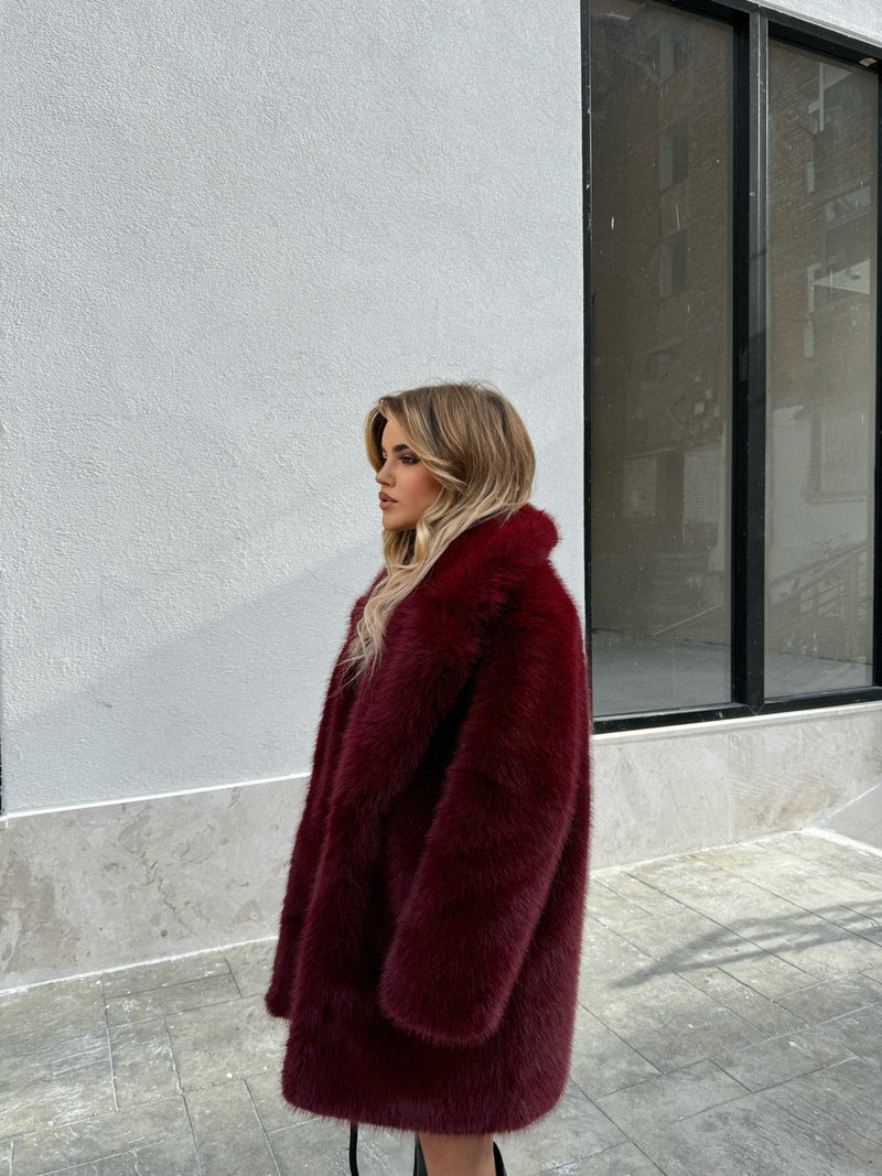 PELLUSH BURGUNDY
