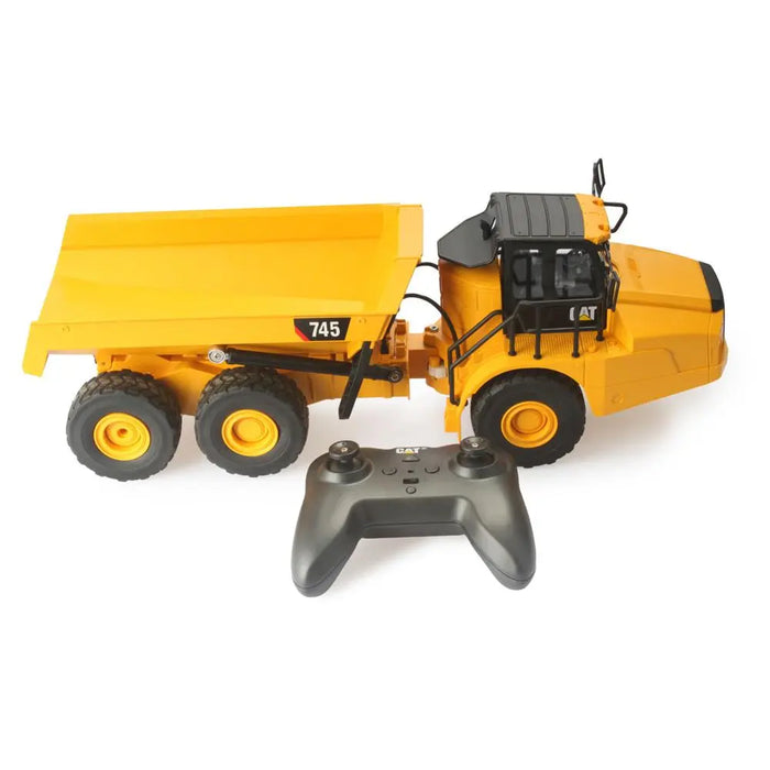 1:24 RC Cat® 745 Articulated Truck, 25004 Caterpillar