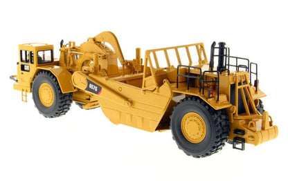 1:50 Cat® 657G Wheel Tractor Scraper Core Classics, 85175c