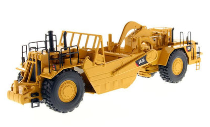 1:50 Cat® 657G Wheel Tractor Scraper Core Classics, 85175c