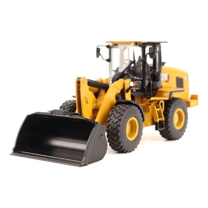 1:50 Cat 930 Wheel Loader, High Line Series, 85779