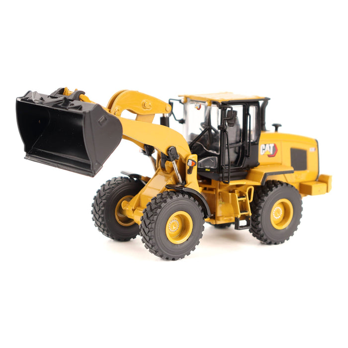 1:50 Cat 930 Wheel Loader, High Line Series, 85779