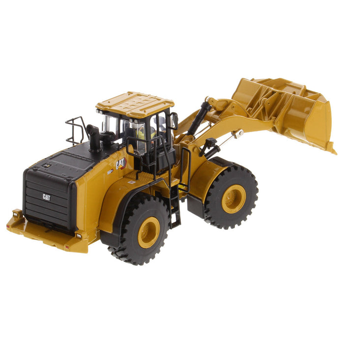1:50 Cat® 966GC Wheel Loader, High Line Series, 85682