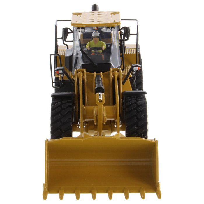 1:50 Cat® 966GC Wheel Loader, High Line Series, 85682