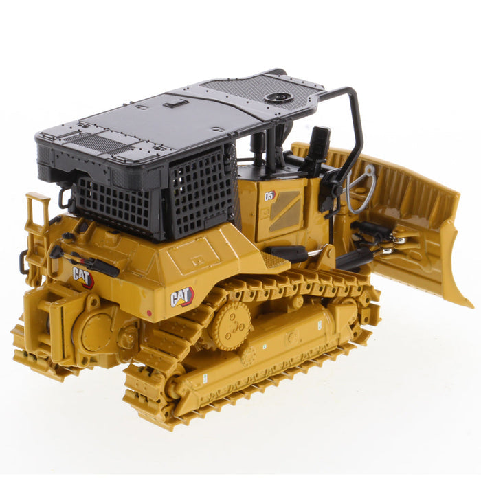 1:50 Cat D5XR Fire Suppression Dozer, High Line Series, 85955