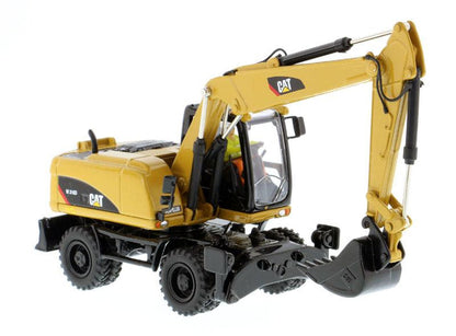 1:50 Cat® M316D Wheel Excavator Core Classics Series, 85171c