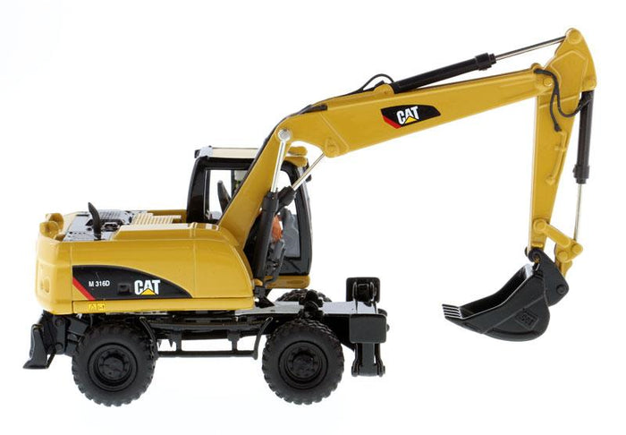 1:50 Cat® M316D Wheel Excavator Core Classics Series, 85171c