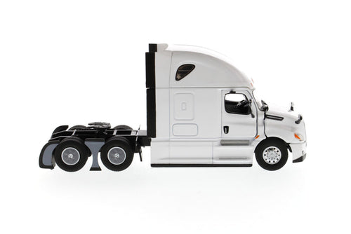 1:50 Freightliner New Cascadia 72" Sleeper Cab, Pearl White, Transport Series, 71027