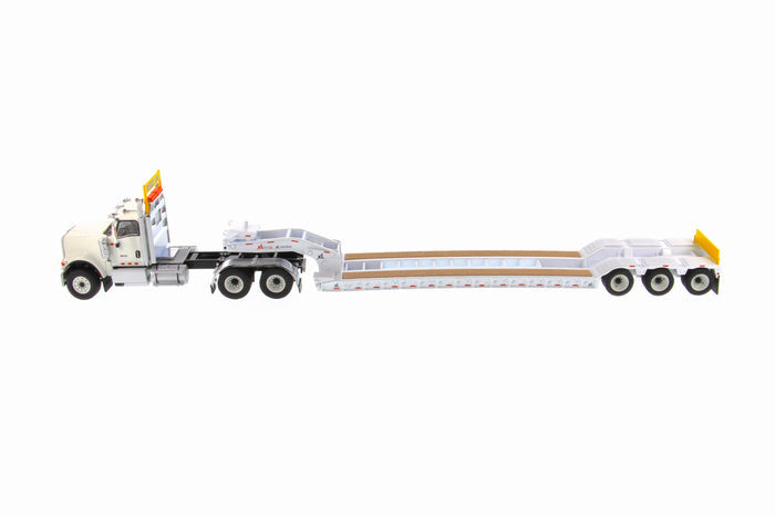 1:50 International HX520 Tandem Tractor with XL 120 Trailer. Including both rear boosters - White, 71015
