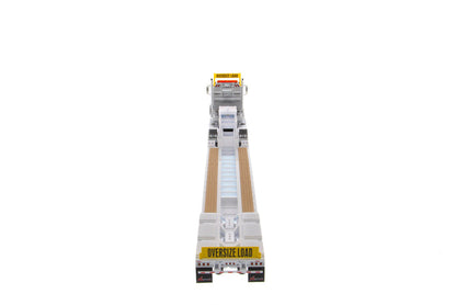 1:50 International HX520 Tandem Tractor with XL 120 Trailer. Including both rear boosters - White, 71015