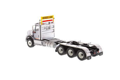 1:50 International HX620 Tridem Tractor- Light Grey, 71011