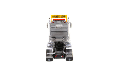 1:50 International HX620 Tridem Tractor- Light Grey, 71011