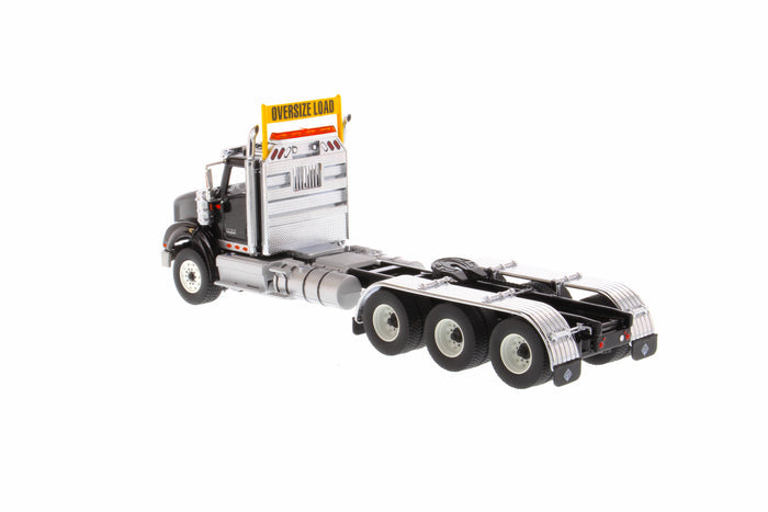 1:50 International HX620 Tridem Tractor- Metallic Black, 71009