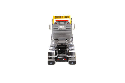 1:50 International HX620 Tridem Tractor- White, 71007