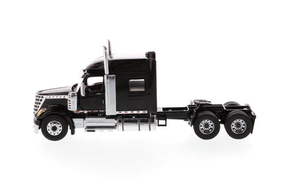 1:50 International LoneStar Sleeper Cab Black, Transport Series, 71023