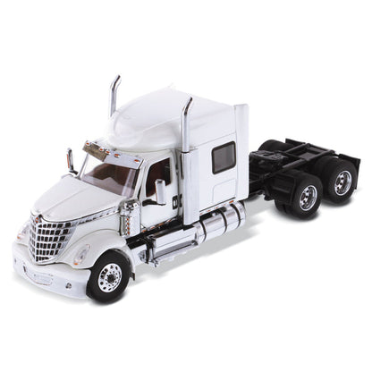 1:50 International LoneStar Sleeper Cab, White, Transport Series, 71024