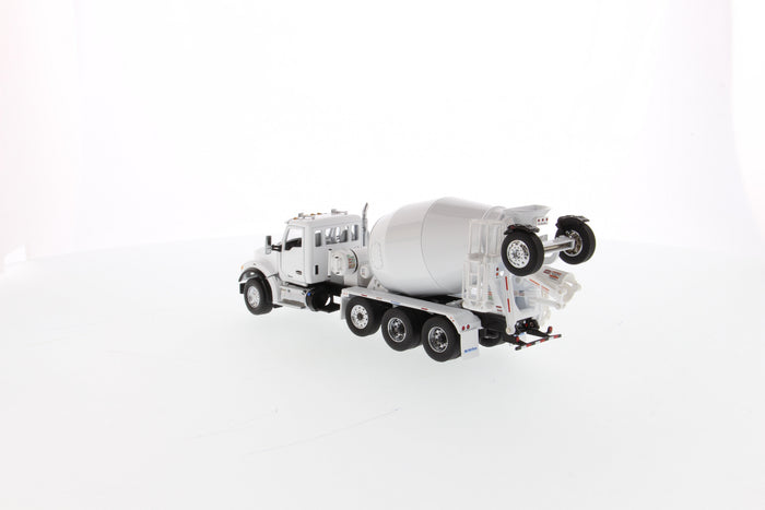 1:50 Kenworth T880 SBFA with McNeilus BridgeMaster Mixer  - White cab, Transport Series, 71081