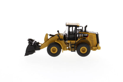 1:64 Cat® 950M Wheel Loader, Metal Construction Series, 85692