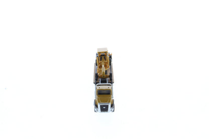 1:87 Cat CT660 Day Cab Tractor with Lowboy Trailer and Cat 163H Motor Grader, 84414