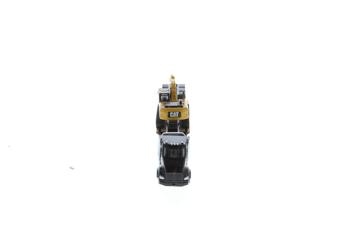 1:87 Kenworth T880s SBFS 40in-Sleeper Tandem Tractor with Lowboy Trailer and Cat 320D L Hydraulic Excavator, 84420