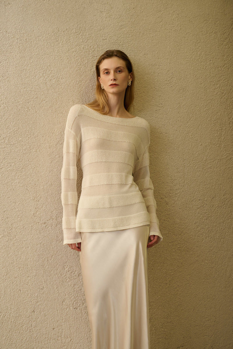 Airy crossback sweater