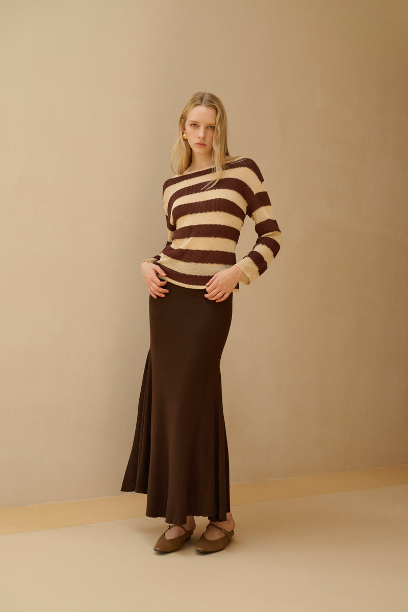 Airy crossback sweater