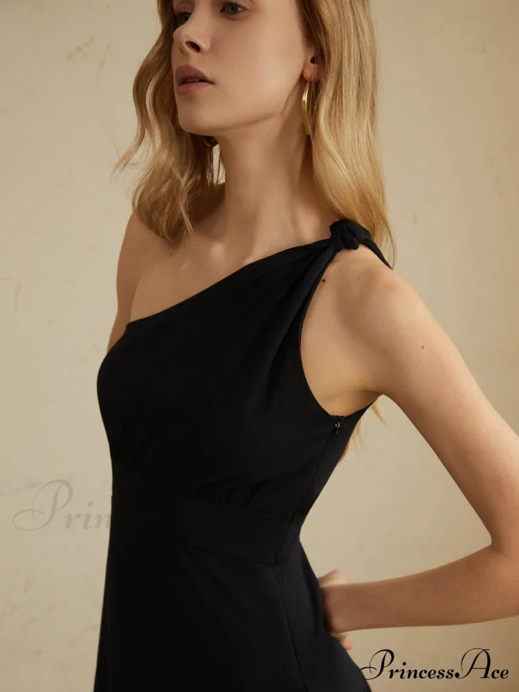 Asymmetric Shoulder Graceful Knotted Midi Dress Dresses