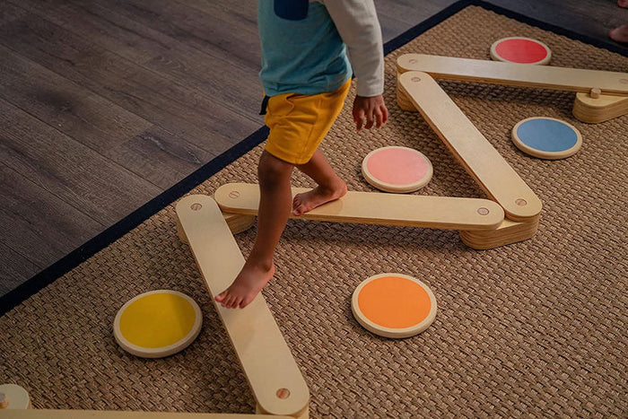 Avenlur | Majesty - Balance Beam Stepping Stones.