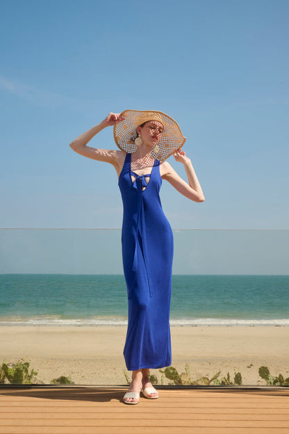 Back-front reversible dress