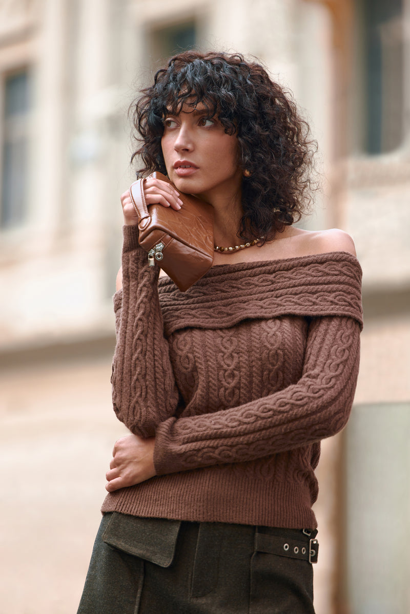 Cable knit slim fit sweater