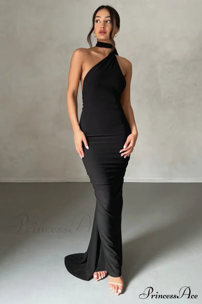 Constantina Elegant Gown