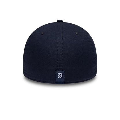 Pictured is this MLB Ripstop Detroit Tigers 39THIRTY Stretch Fit cap in navy. 5