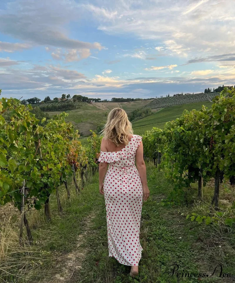 Emmy Elegant Maxi Dress