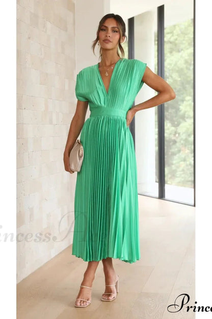 Female Loose Zipper Trendy Pleated Party Dress