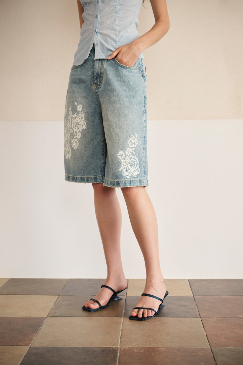 Floral print denim bermuda shorts