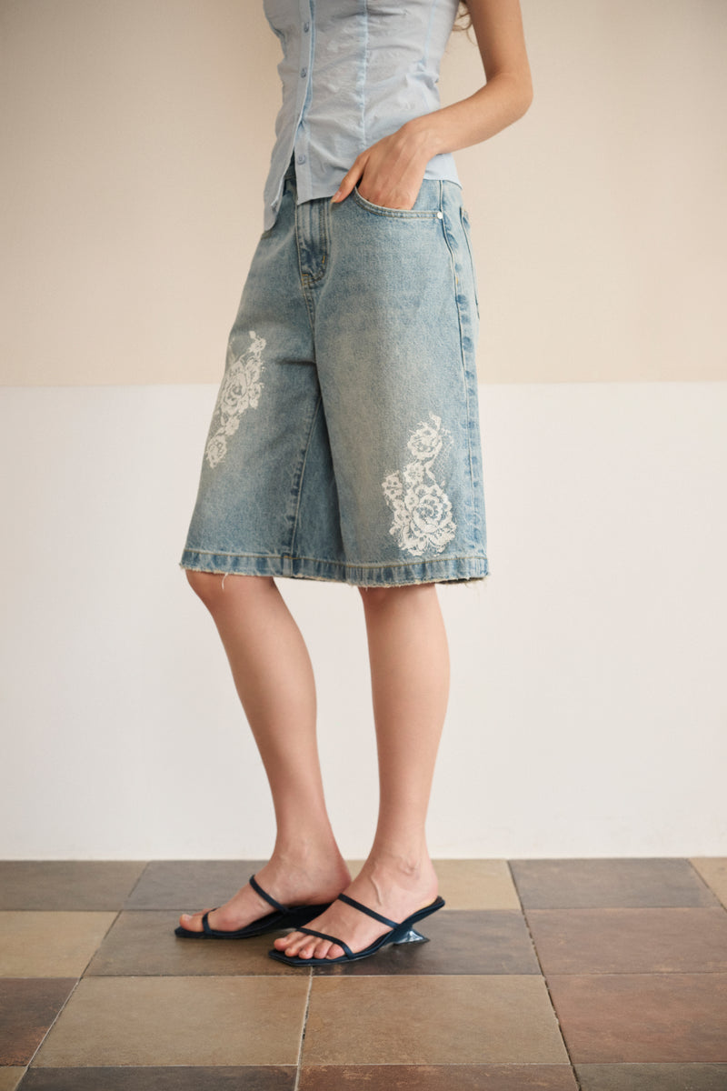 Floral print denim bermuda shorts