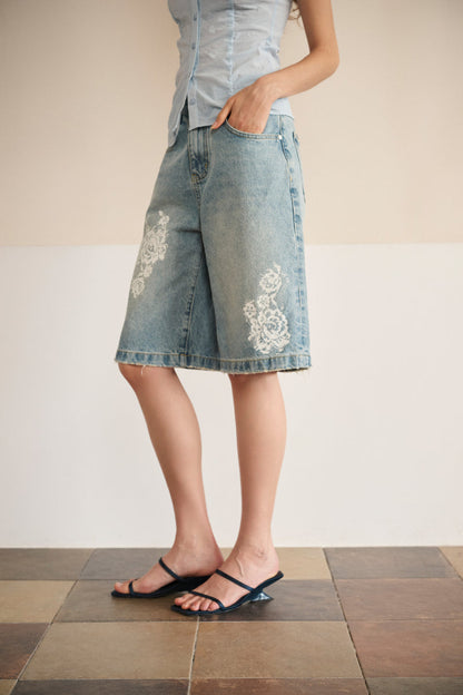 Floral print denim bermuda shorts