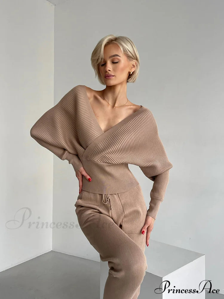 Hala Elegant Knitted Set Khaki / One Size