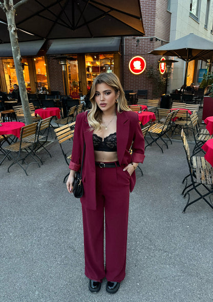 KOSTUM KLASIK BURGUNDY