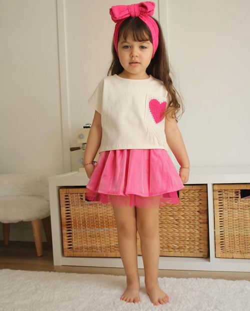 KOSTUM ME BLUZE DHE FUND TE SHKURTER