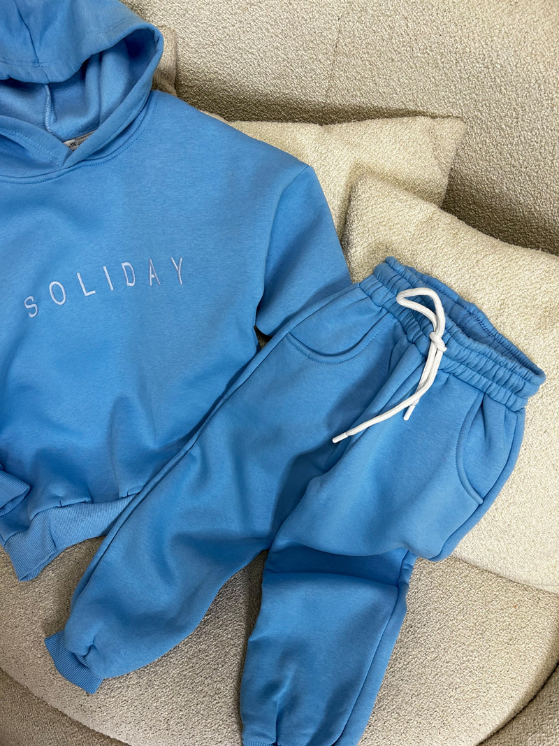 KOSTUM ME HOODIE DHE TUTA