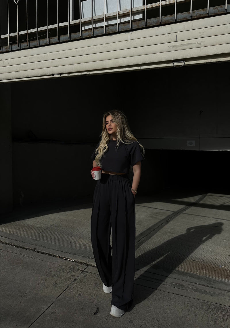 KOSTUM OVERSIZE