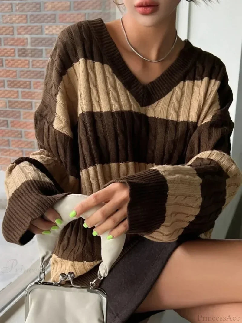 Loose Knit V-neck Vintage Pullover Sweater Brown / S