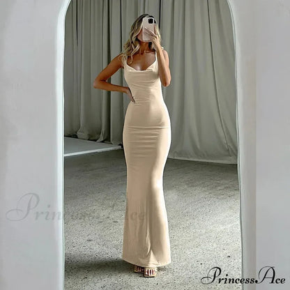 Mia Elegant Maxi Dress