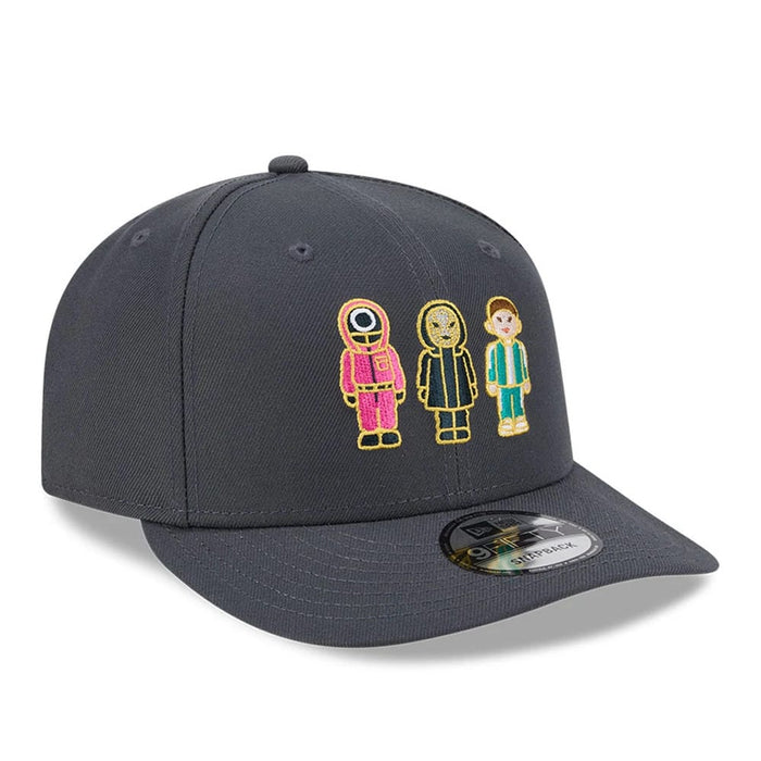 Pictured is this Netflix Squid Game 9FIFTY Snapback cap in dark grey. 3