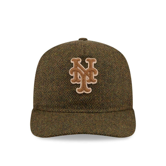 Pictured is this MLB X Moon New York Mets 19TWENTY cap in green. 2