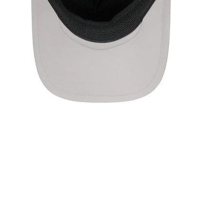 Pictured is this MLB Batting Practice 2026 New York Yankees 9FORTY Apex cap in grey. 7