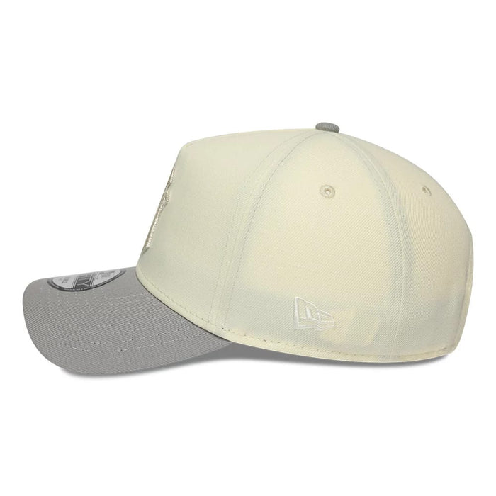 Pictured is this MLB Cooperstown New York Yankees 9FORTY A-Frame cap in white & grey. 5